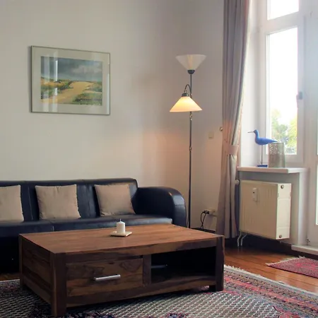 Warnemuende Seestrand 42974 Rostock